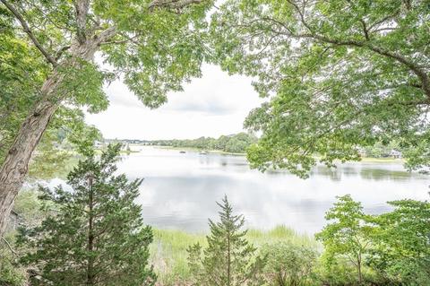 43 Edgewater Way, Wareham, MA 02571 photo 2