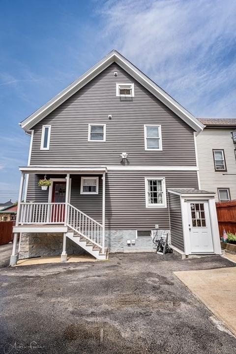 1684 S Main St, Fall River, MA 02724 photo 4