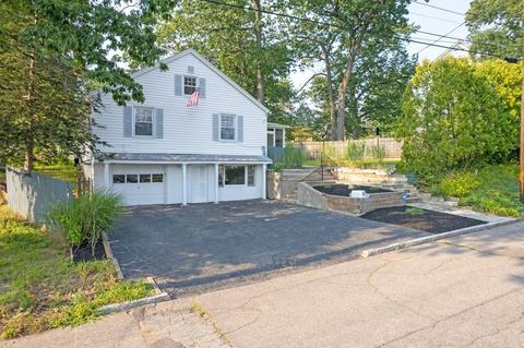 30 Saint Jacques Ave, Chicopee, MA 01013 photo 1