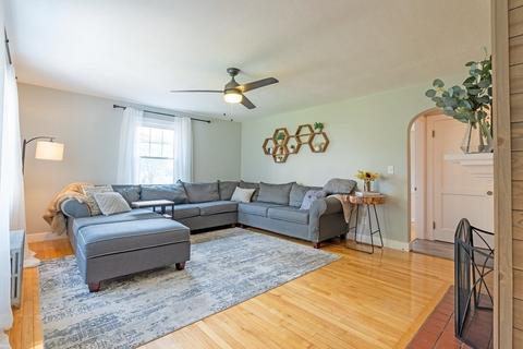 30 Saint Jacques Ave, Chicopee, MA 01013 photo 12