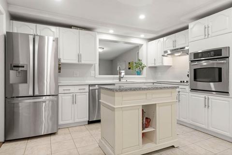 6 Bradford Rd, Danvers, MA 01923 photo 3