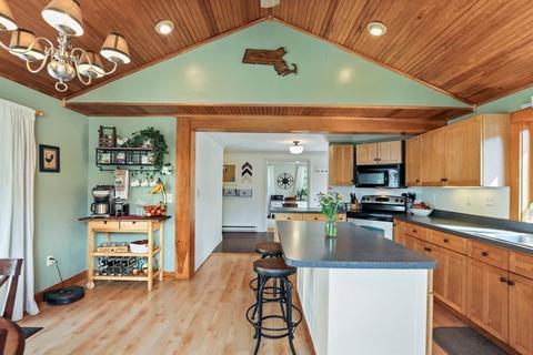 51 Haynes Rd, Townsend, MA 01469 photo 14
