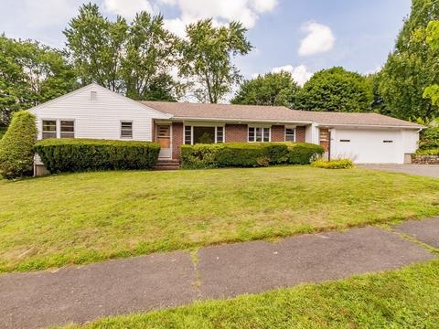 16 Bradley Rd, Danvers, MA 01923 photo 1