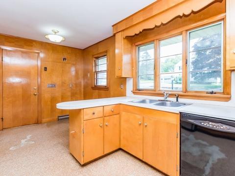 16 Bradley Rd, Danvers, MA 01923 photo 5