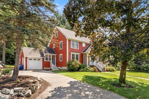 21 Short St, Reading, MA 01867 photo 2