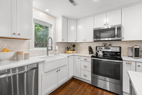 21 Short St, Reading, MA 01867 photo 13
