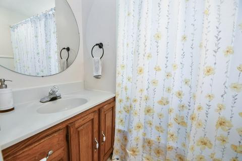 5 Dudley Rd, Townsend, MA 01469 photo 20