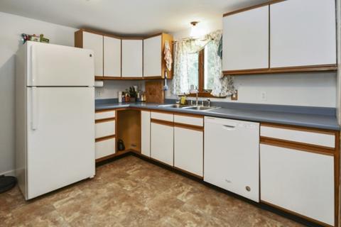 5 Dudley Rd, Townsend, MA 01469 photo 7