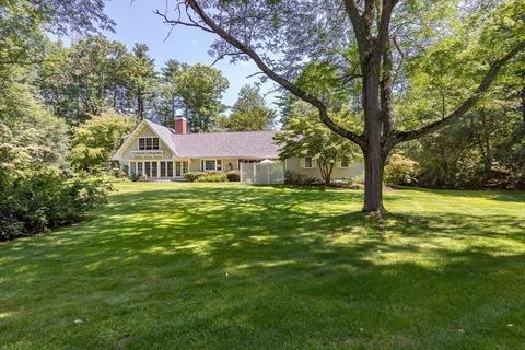 220 Hart St, Beverly, MA 01915 photo 2