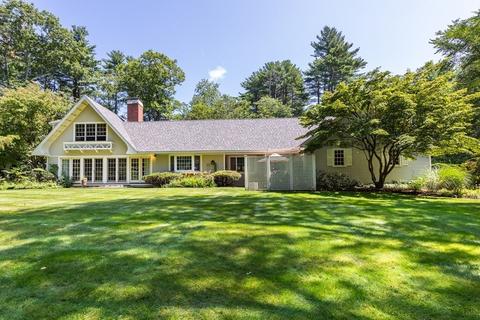 220 Hart St, Beverly, MA 01915 photo 1