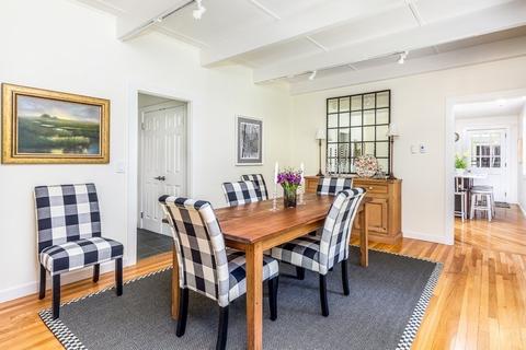 220 Hart St, Beverly, MA 01915 photo 12