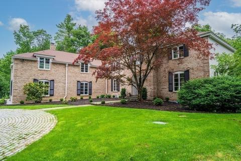 46 Westerly Rd, Weston, MA 02493 photo 1