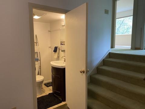 623 E Pleasant St, Amherst, MA 01002 photo 23