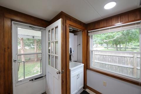 18 Beach St, Wareham, MA 02571 photo 11