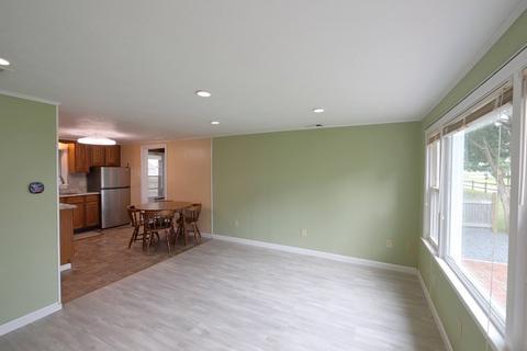 18 Beach St, Wareham, MA 02571 photo 6