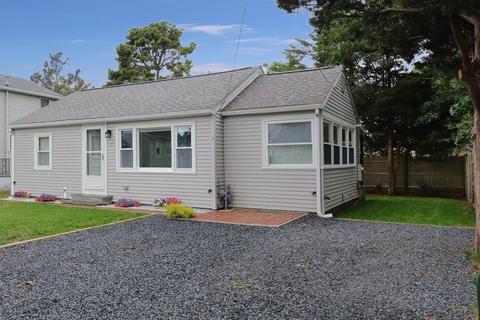 18 Beach St, Wareham, MA 02571 photo 1