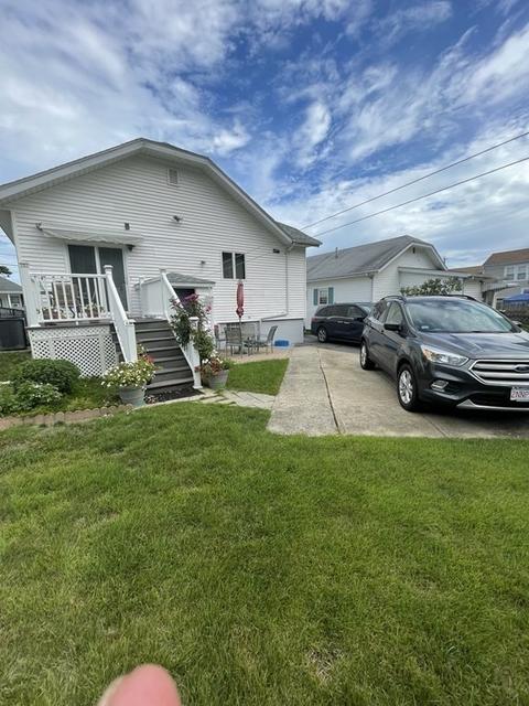 372 Johnson St, Fall River, MA 02723 photo 4