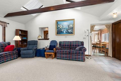 17 Victor Ave, Beverly, MA 01915 photo 5