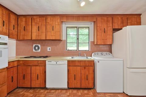 6 Conrad Rd, Framingham, MA 01701 photo 9