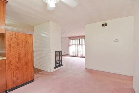 6 Conrad Rd, Framingham, MA 01701 photo 8