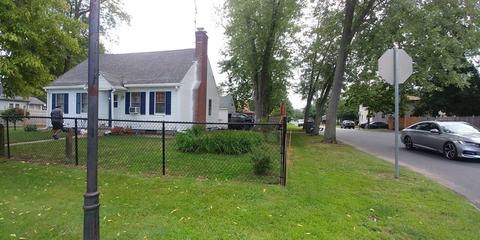 220 Denver St, Springfield, MA 01109 photo 3