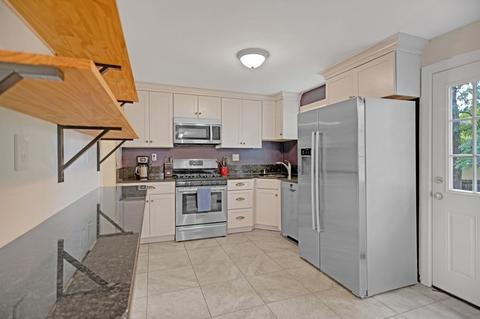 139 Pacella Dr, Dedham, MA 02026 photo 11