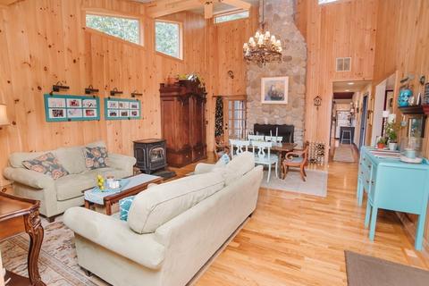124 Newfield Rd, Springfield, MA 01119 photo 6