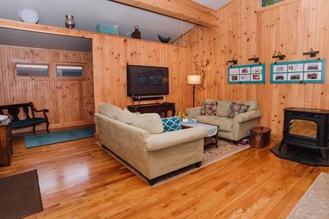 124 Newfield Rd, Springfield, MA 01119 photo 8