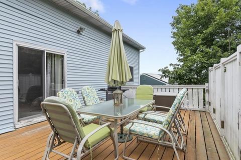 39 Steele, Worcester, MA 01607 photo 36