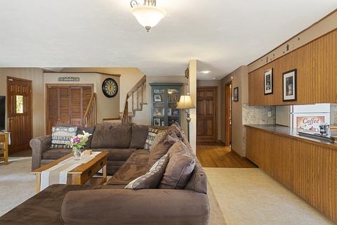 39 Steele, Worcester, MA 01607 photo 11