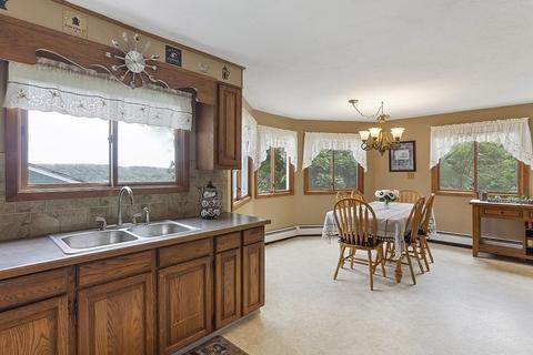 39 Steele, Worcester, MA 01607 photo 16