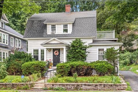 32 Mower St, Worcester, MA 01602 photo 1