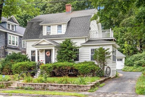 32 Mower St, Worcester, MA 01602 photo 2
