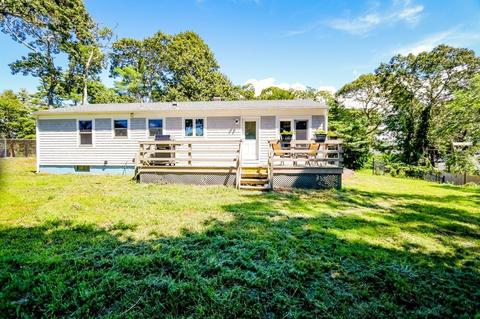 47 Lafayette Ave, Bourne, MA 02532 photo 4