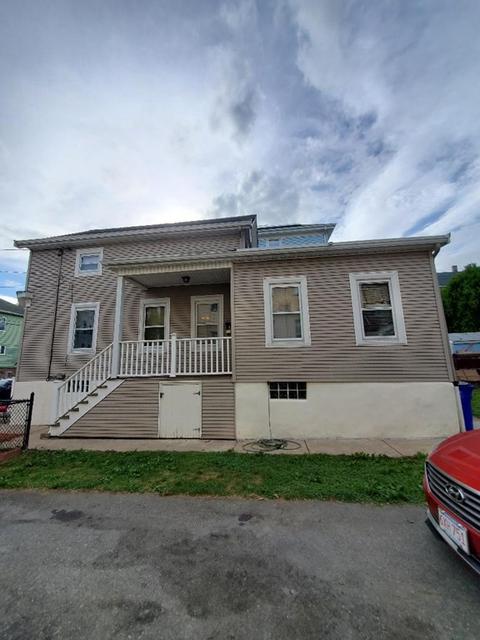 70 Gagnon St, Fall River, MA 02723 photo 4