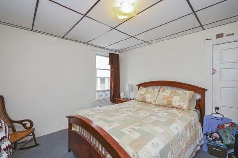 9 Lund St, Worcester, MA 01607 photo 9
