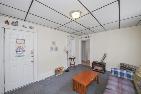 9 Lund St, Worcester, MA 01607 photo 3