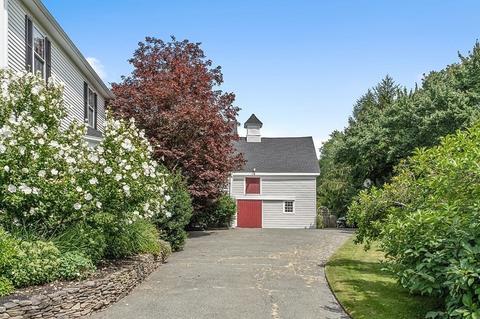 33 Summer St, Danvers, MA 01923 photo 6