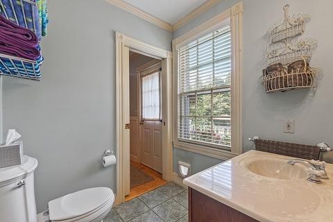 33 Summer St, Danvers, MA 01923 photo 17