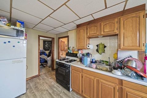 221 Healy St, Fall River, MA 02723 photo 12
