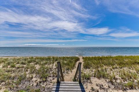 5 Ocean Bluff Dr, Mashpee, MA 02649 photo 1