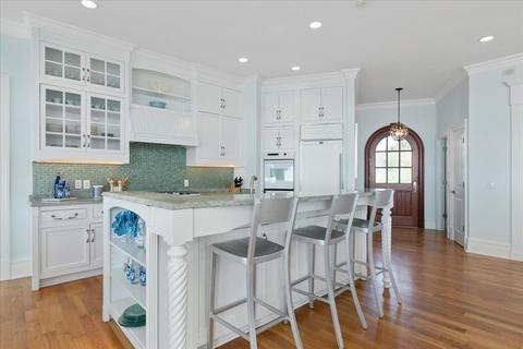 5 Ocean Bluff Dr, Mashpee, MA 02649 photo 7