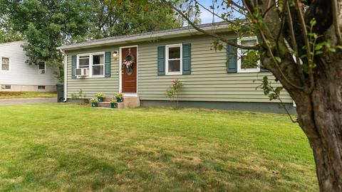 36 Birch Glen Dr, Springfield, MA 01119 photo 3