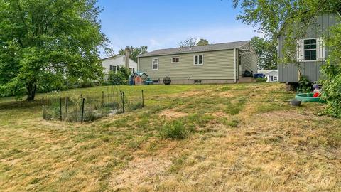 36 Birch Glen Dr, Springfield, MA 01119 photo 24