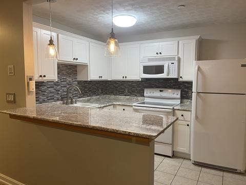5300 N Main St #3, Fall River, MA 02720 photo 8