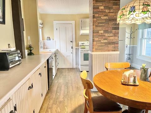 196 Main St, Athol, MA 01331 photo 17