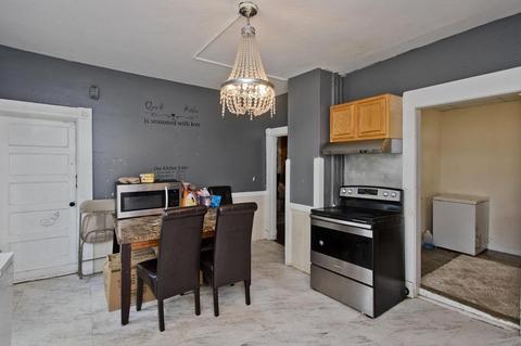 256 Quincy St, Springfield, MA 01109 photo 6