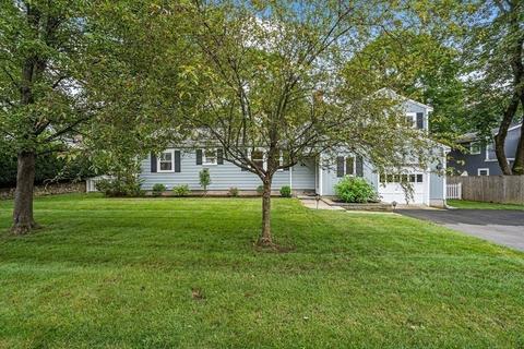 36 Marshall Rd, Wellesley, MA 02482 photo 17