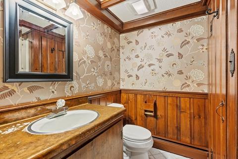 36 Marshall Rd, Wellesley, MA 02482 photo 28