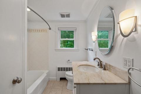 36 Marshall Rd, Wellesley, MA 02482 photo 27